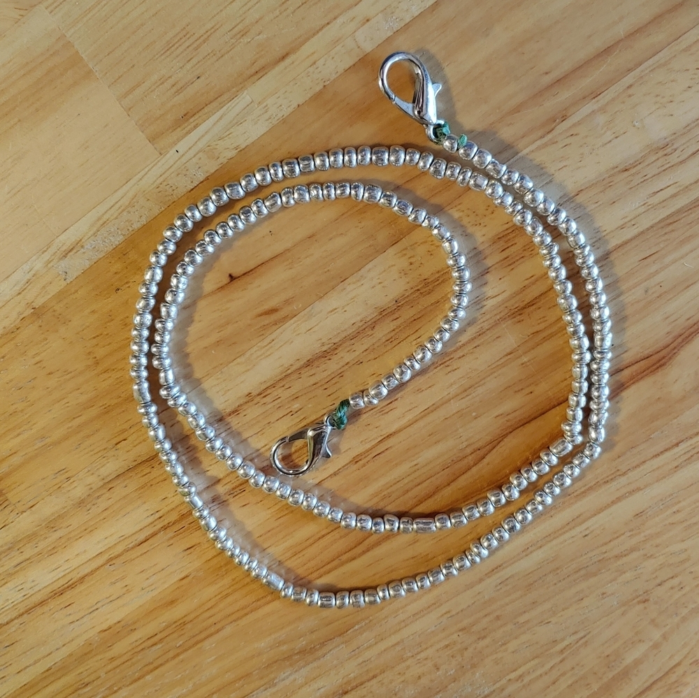 SILVER FACE MASK HOLDER